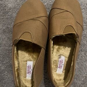 Brown Slip-On loafers with Faux Fur Lining